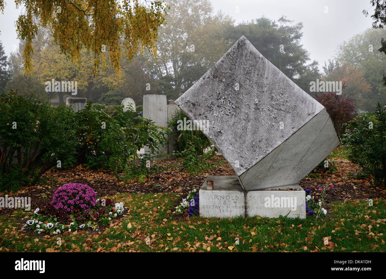 Grave of Arnold Schoenberg, composer, Zentralfriedhof, Central Cemetery, Vienna, Austria, Europe Stock Photo