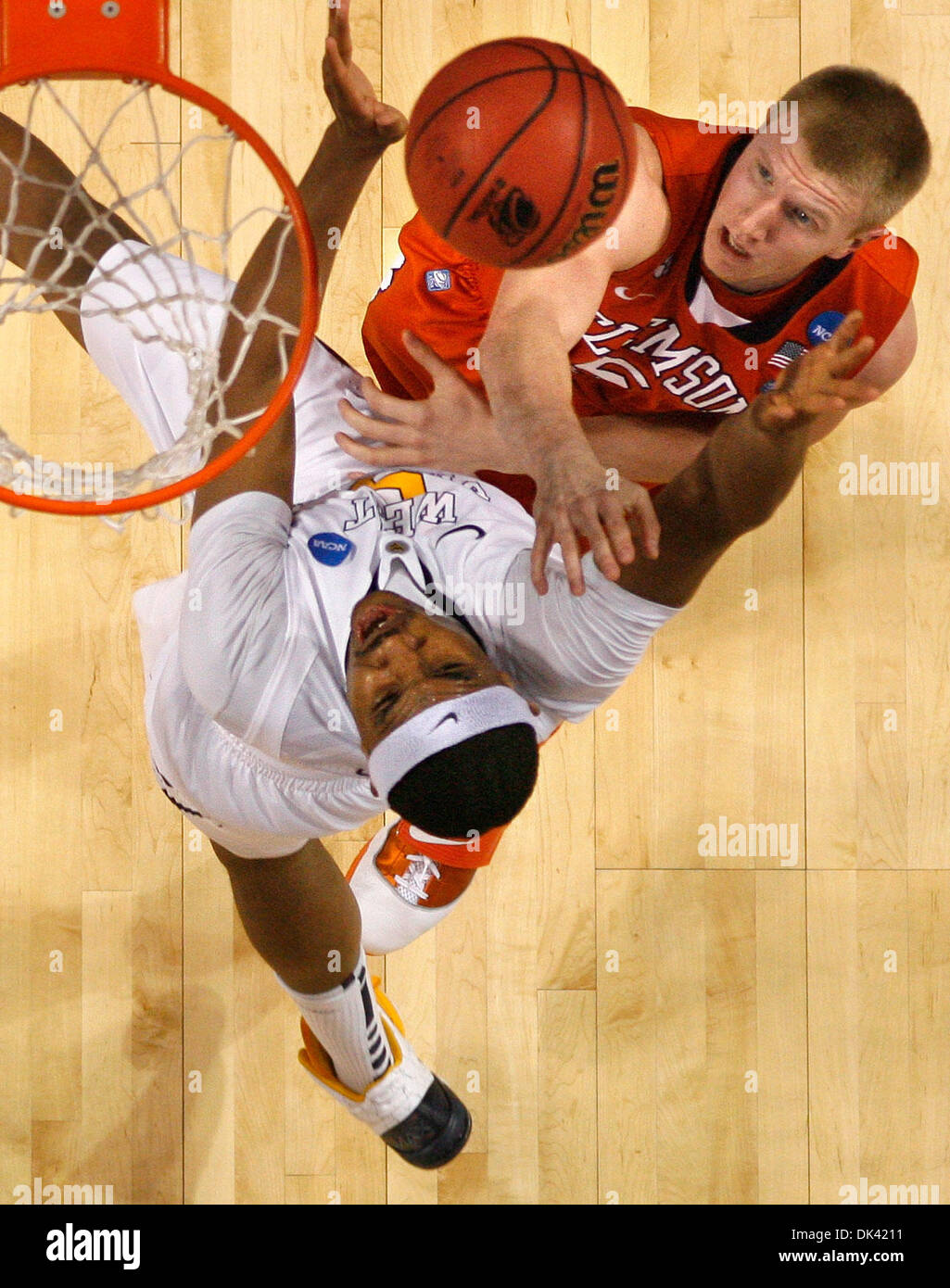 Mar. 17, 2011 - Tampa, FL - DIRK SHADD   |  Times .TP 335794 SHAD WVU 16 (03/17/11 TAMPA) West Virginia's Kevin Jones (5) battles for the ball under the net against Clemson's Tanner Smith (5)) during action at the 2011 NCAA Tournament second round games at the St. Pete Times Forum in Tampa Thursday afternoon (03/17/11).  [DIRK SHADD, Times] (Credit Image: © St. Petersburg Times/ZUM Stock Photo
