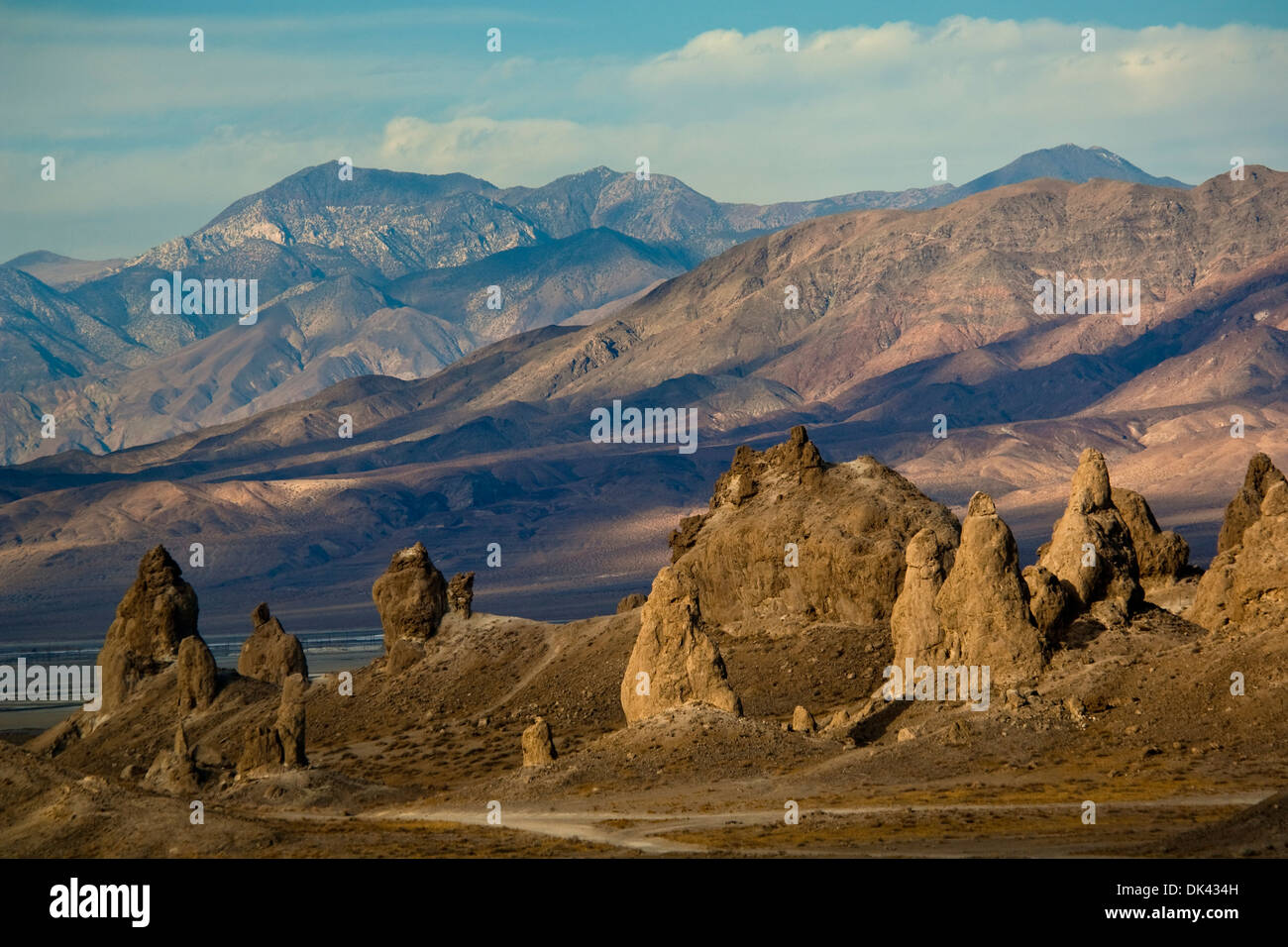 Tufa rock formations at the Trona Pinnacles, California Stock Photo