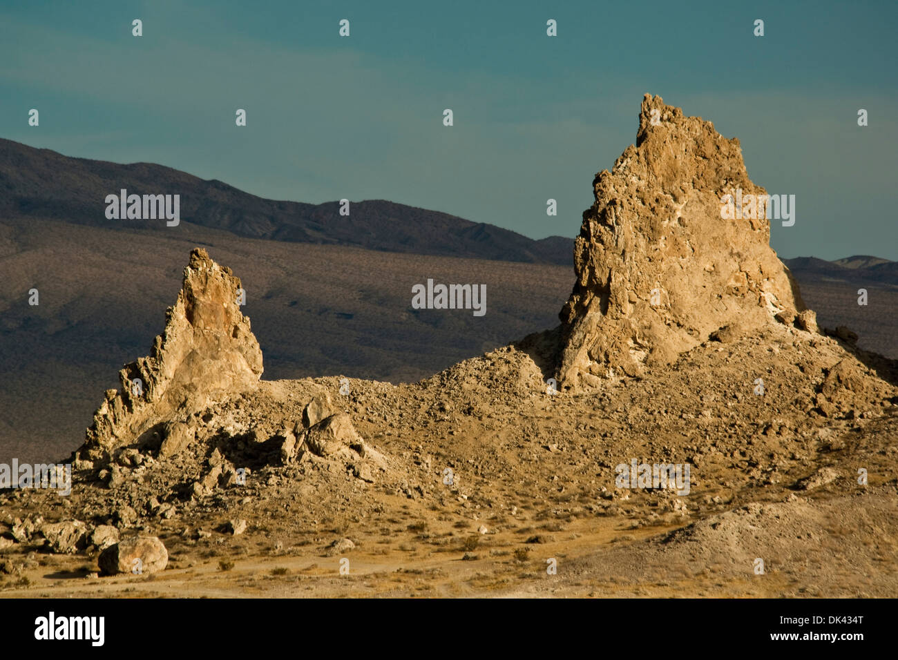 Tufa rock formations at the Trona Pinnacles, California Stock Photo
