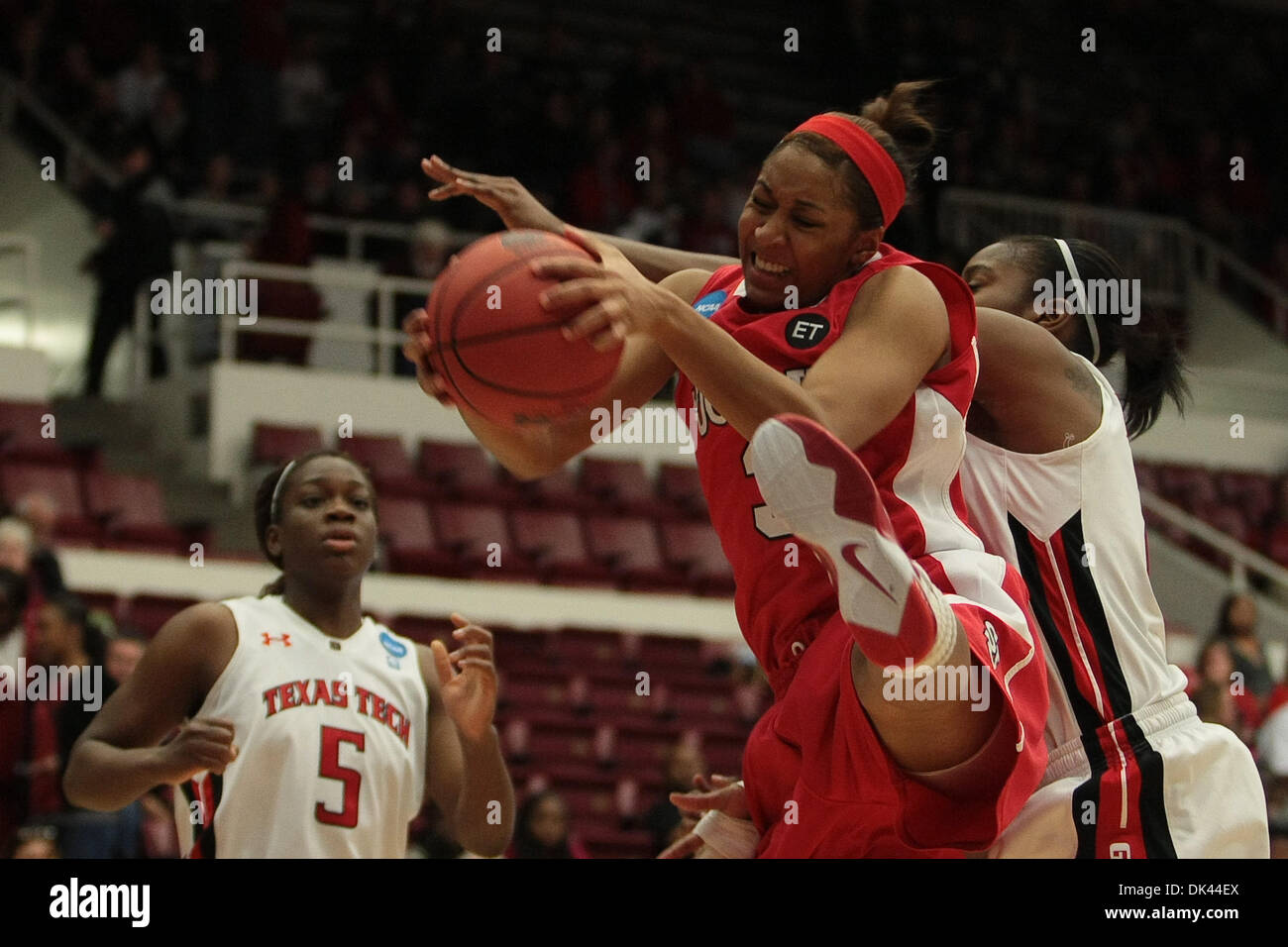 Mar. 19, 2011 - Stanford, California, U.S - St. John's Red Storm ...