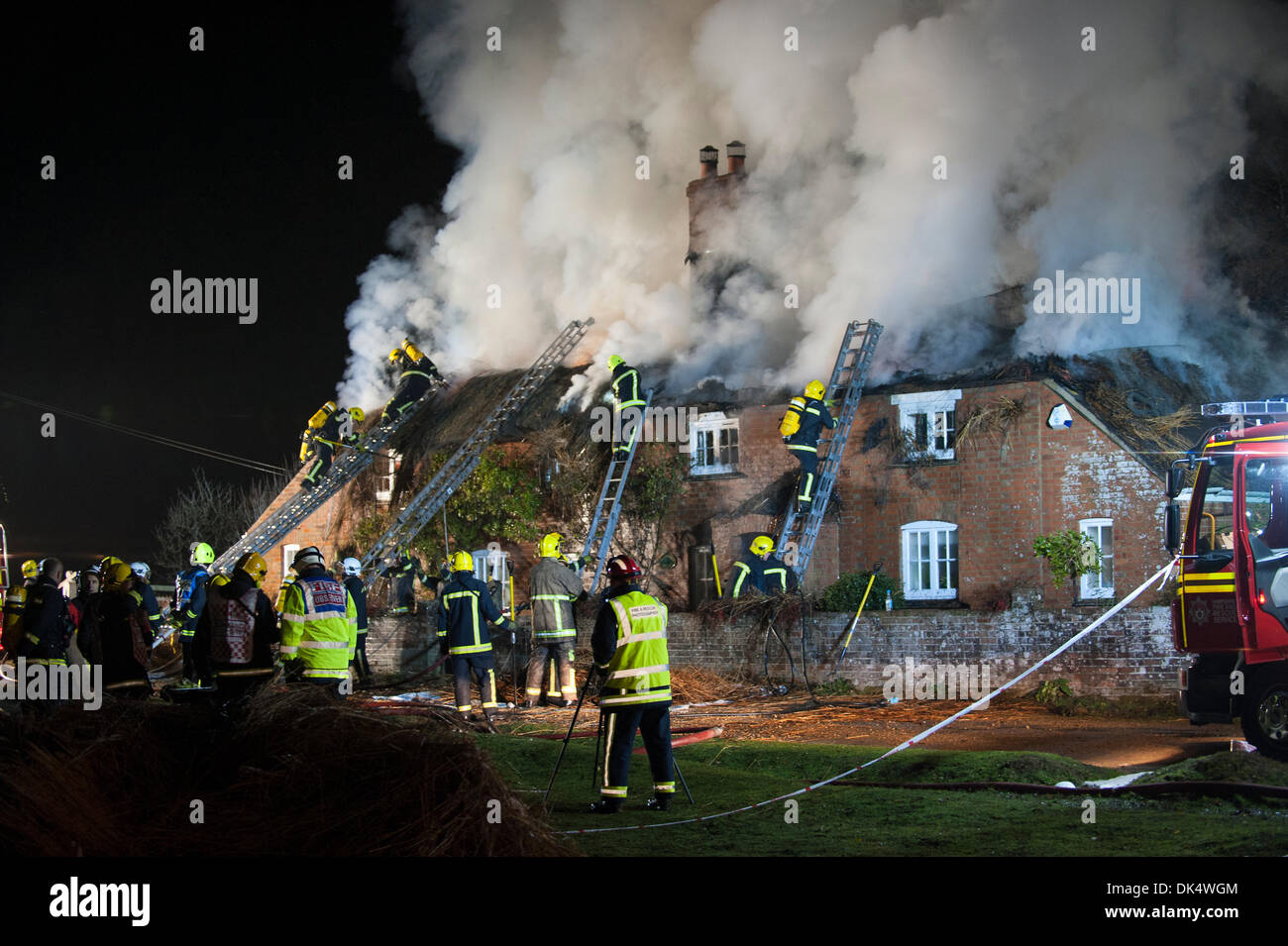 Hampshire fire and rescue hires stock photography and images Alamy
