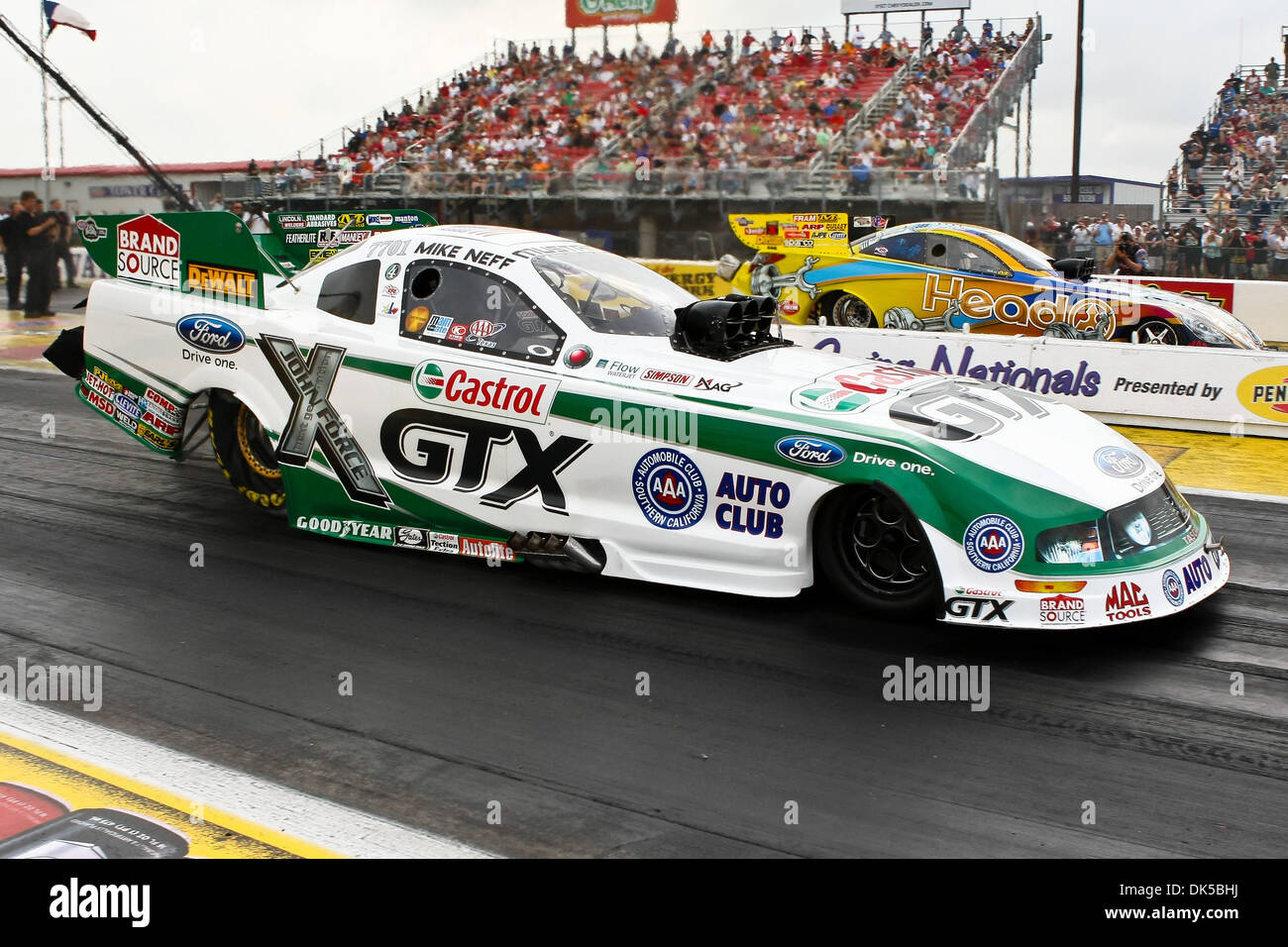 Castrol gtx racing hi-res stock photography and images - Alamy