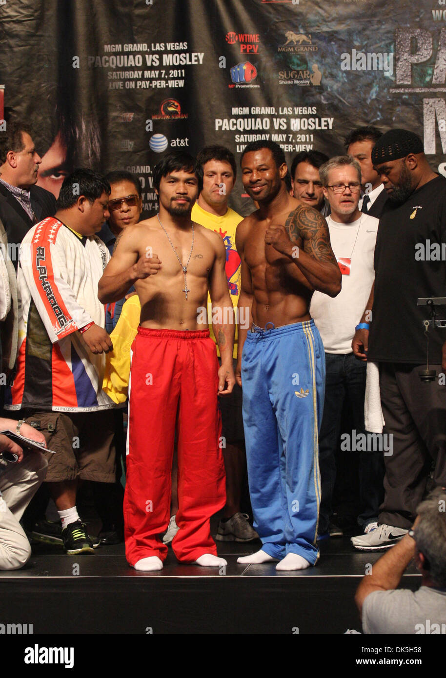 380 jpg hi-res stock photography and images - Alamy, image size:914x1390