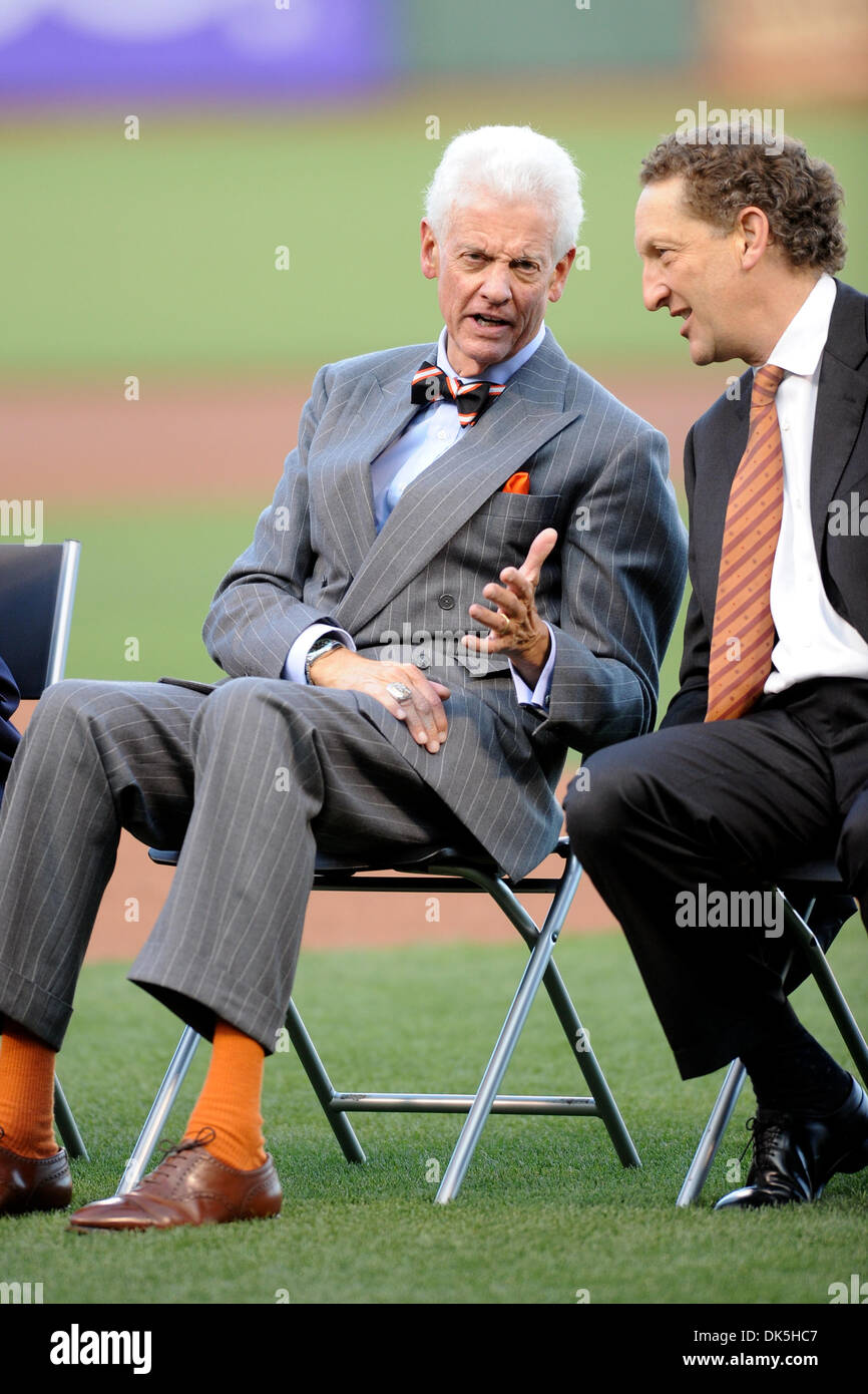 Bill neukom hi-res stock photography and images - Alamy