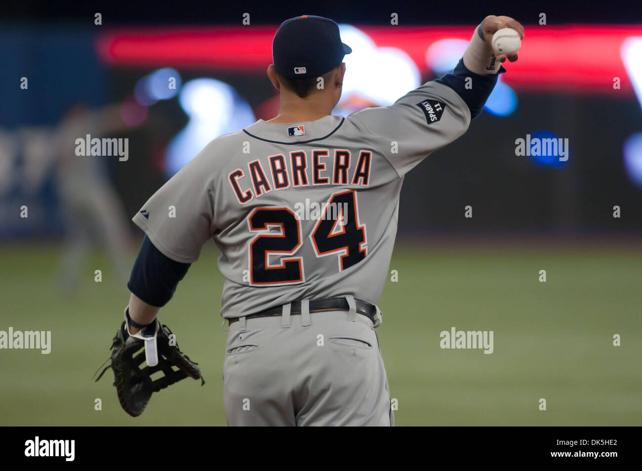 detroit tigers jersey canada