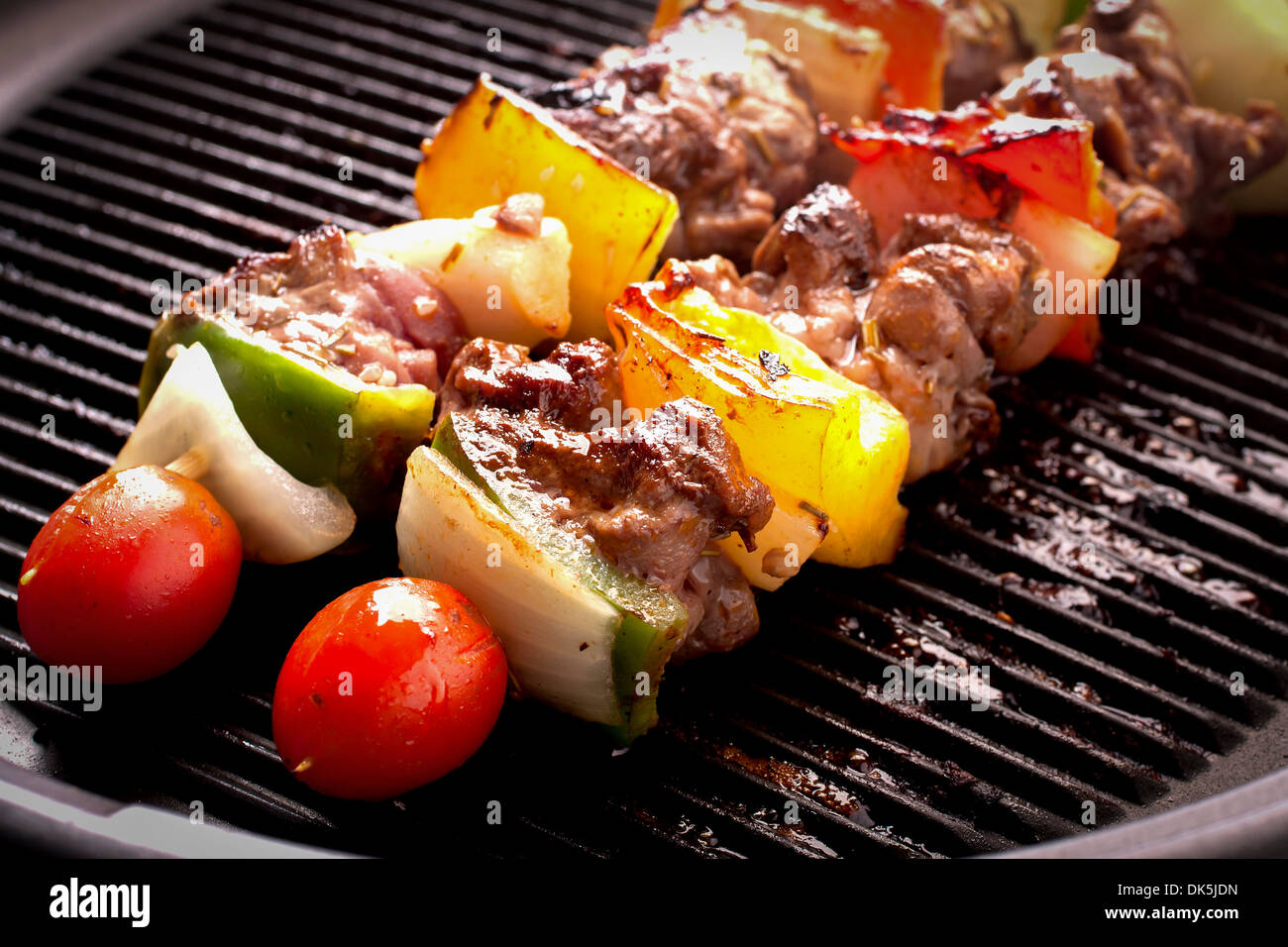Electric grill hires stock photography and images Alamy