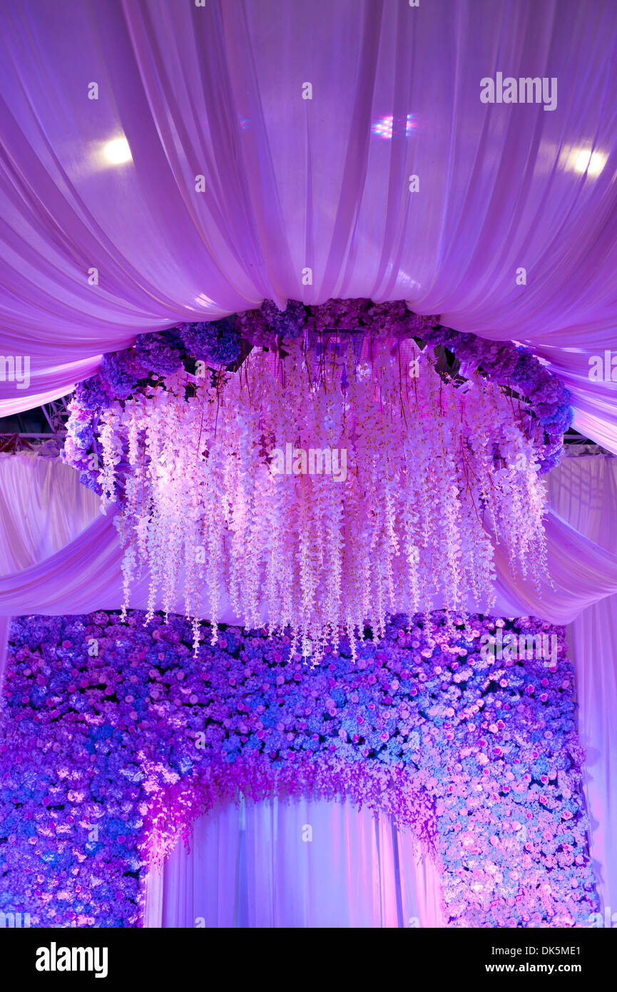 Details 200 flower stage background - Abzlocal.mx