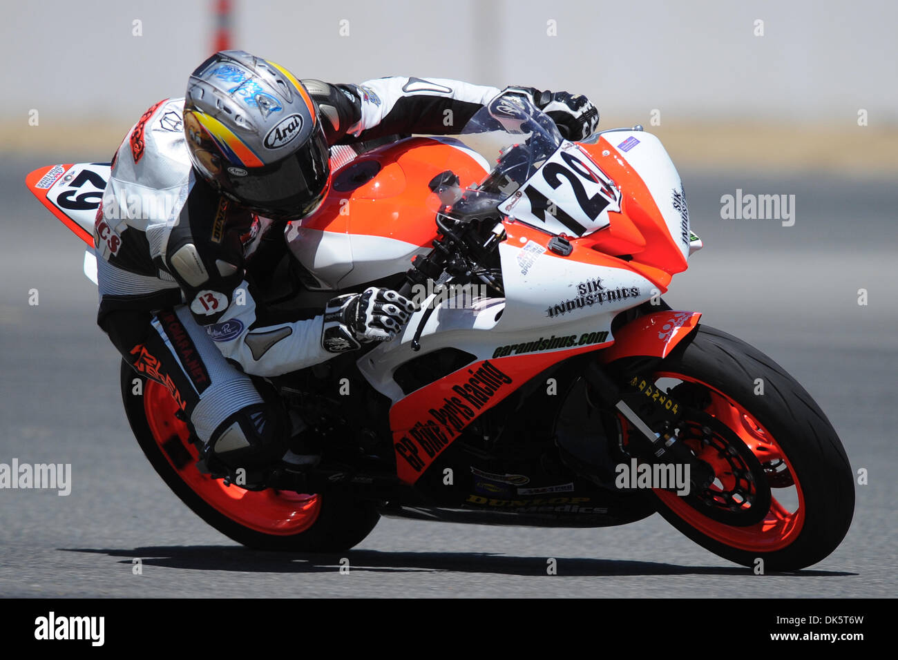 Yamaha R6 Race Bike High Resolution Stock Photography And Images Alamy Yamaha R6 Race Bike High Resolution Stock Photography And Images Alamy