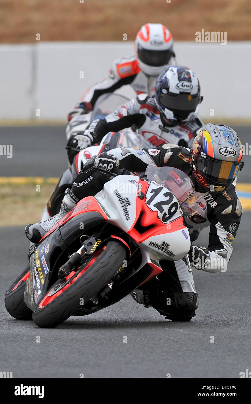 Yamaha r6 race bike hi-res stock photography and images - Alamy