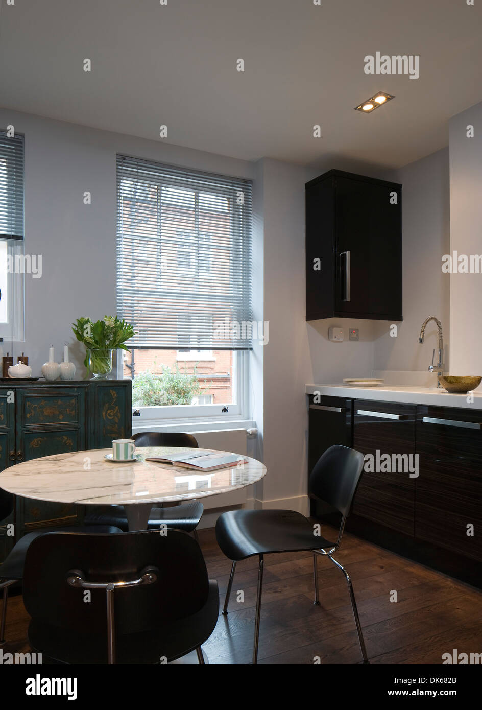Dark kitchen london hires stock photography and images Alamy