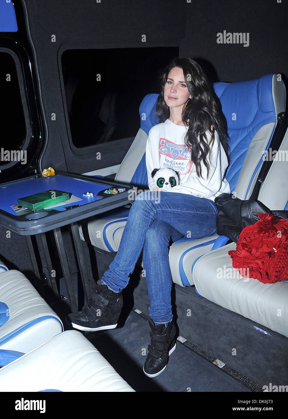 lana-del-rey-leaves-camden-roundhouse-after-performing-at-her-itunes-DK6J73.jpg