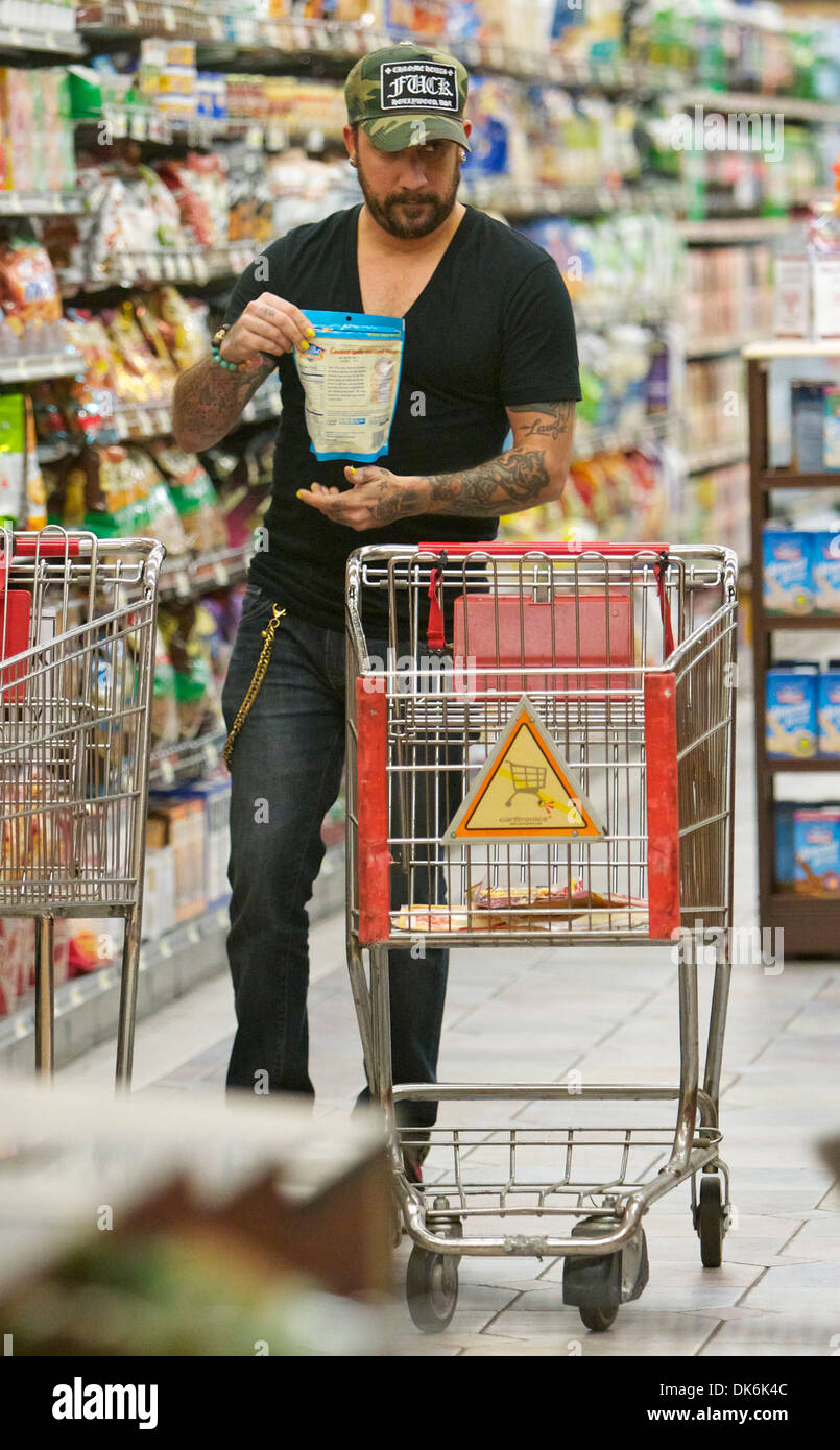 A.j. Mclean Shopping At Gelson's Supermarket Los Angeles, California -  25.09.12 Stock Photo - Alamy