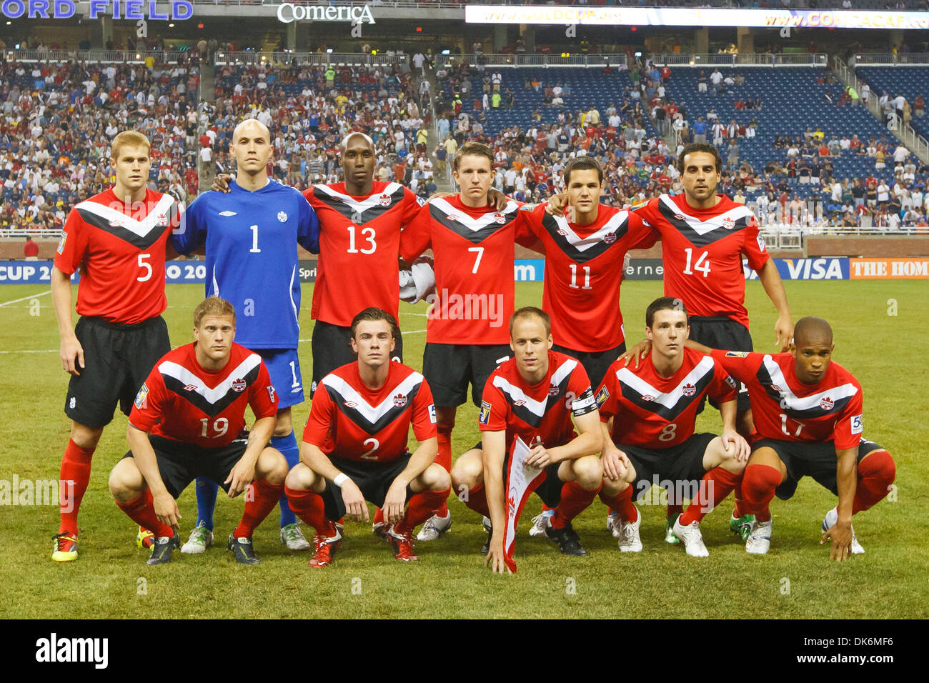 June 7, 2011 - Detroit, Michigan, U.S - The starting players for Canada pose for team photographs prior to the start of the match.  The United States defeated Canada 2-0 in the second match of the Group C-play opening round doubleheader of the 2011 CONCACAF Gold Cup soccer tournament played at Ford Field in Detroit, Michigan. (Credit Image: © Scott Grau/Southcreek Global/ZUMAPRESS. Stock Photo