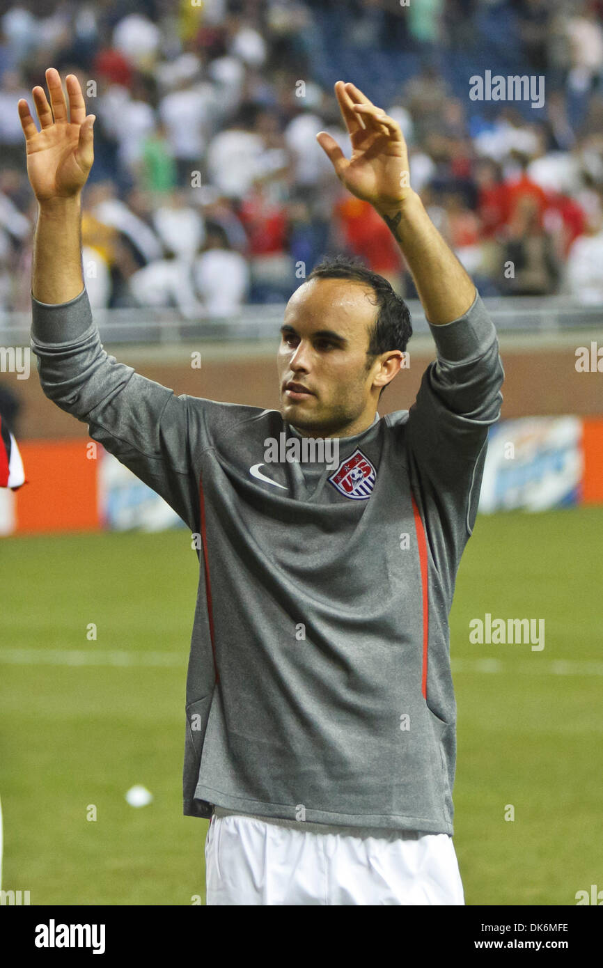 June 7, 2011 - Detroit, Michigan, U.S - United States midfielder Landon Donovan (#10) waves to supporters as he exits the pitch at the conclusion of the match.  The United States defeated .Canada 2-0 in the second match of the Group C-play opening round doubleheader of the 2011 CONCACAF Gold Cup soccer tournament played at Ford Field in Detroit, Michigan. (Credit Image: © Scott Gra Stock Photo