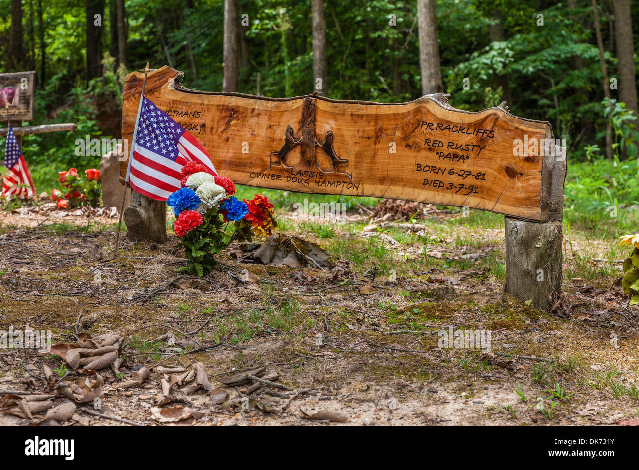 Grave marker at the Key Underwood Coon Dog Memorial Graveyard in
