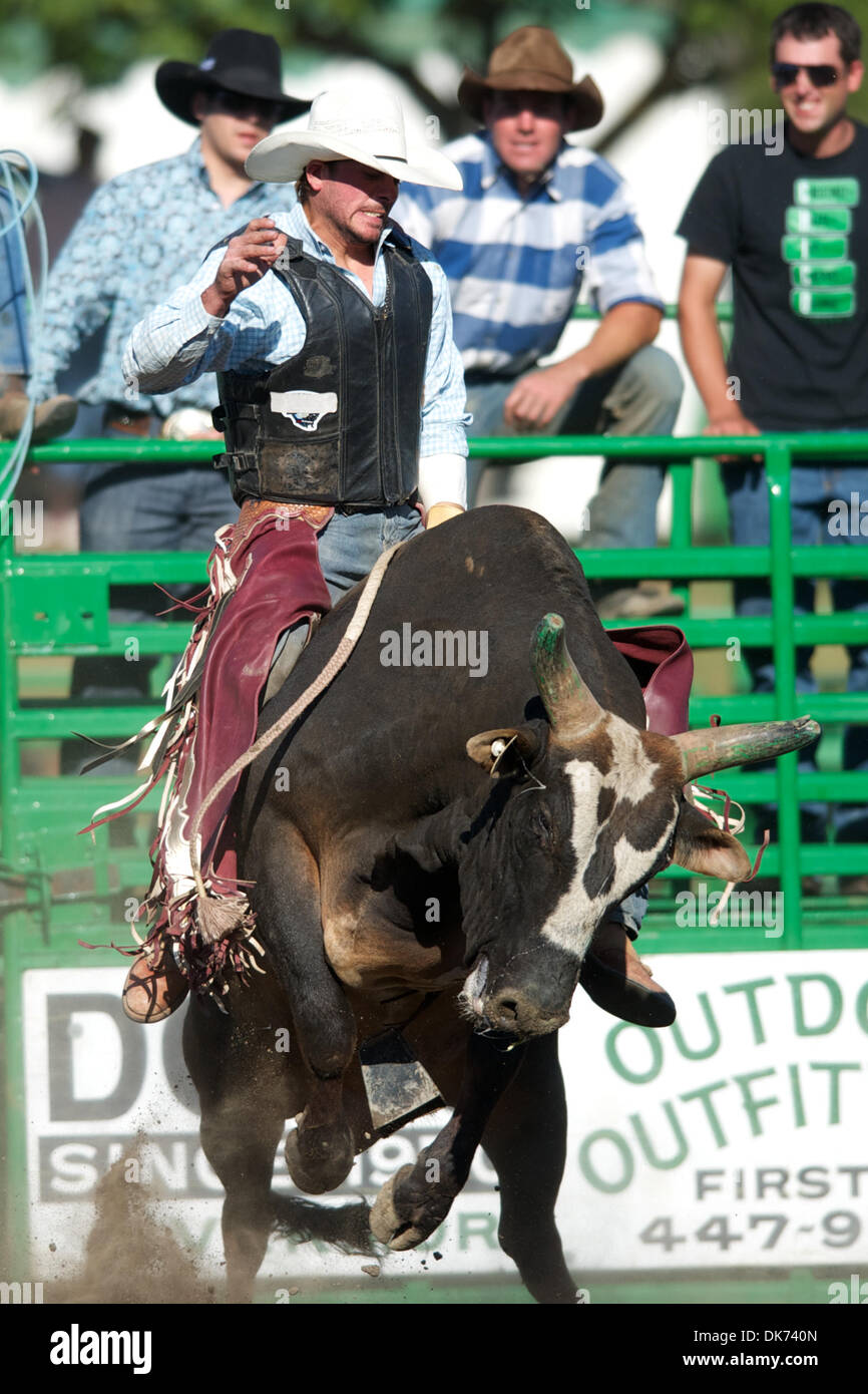 Midnight rodeo hires stock photography and images Alamy