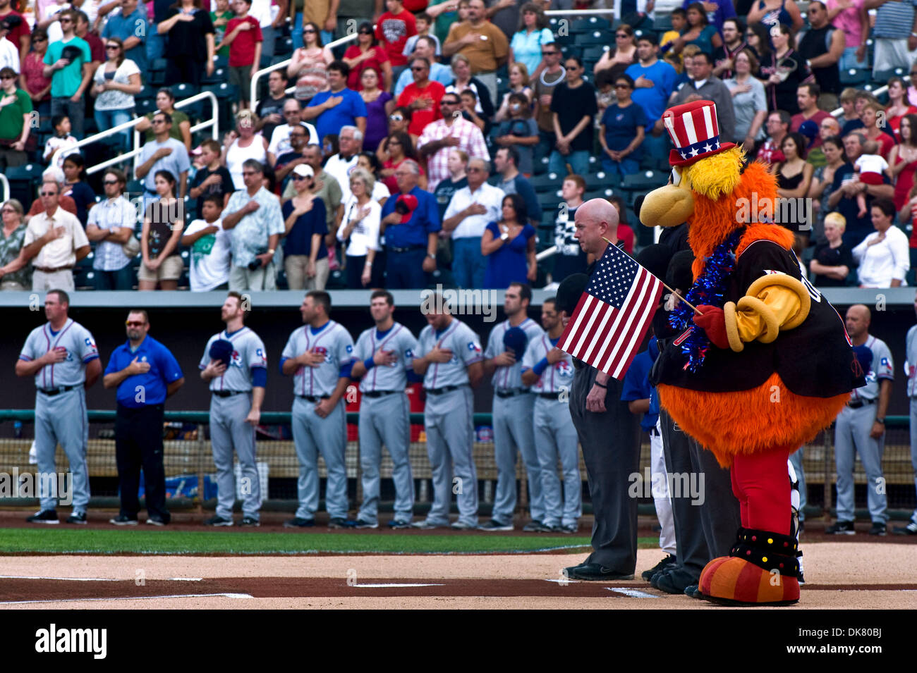 Isotopes mascot hi-res stock photography and images - Alamy