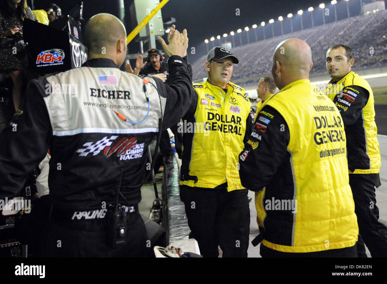 July 7 2011 Sparta Kentucky U S The Crew For Kyle Busch Driver 