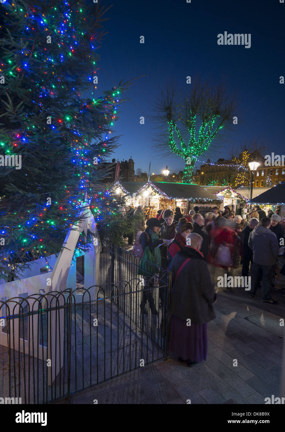 Salisbury christmas market night hires stock photography and images