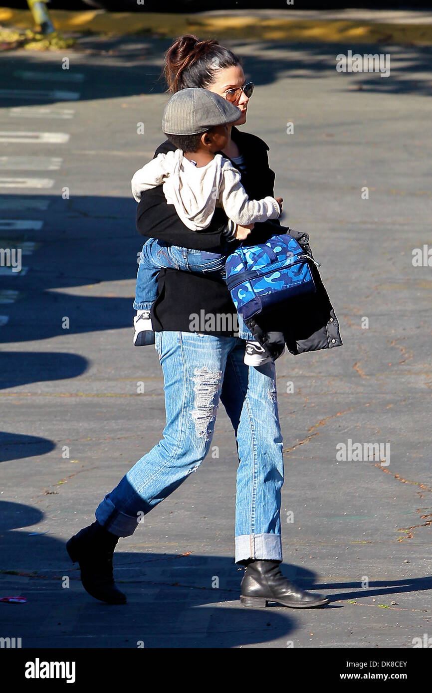 Oscar Winner Sandra Bullock seen dropping off her two-year-old son Louis at pre-school Beverly Hills California - 22.03.12 Stock Photo