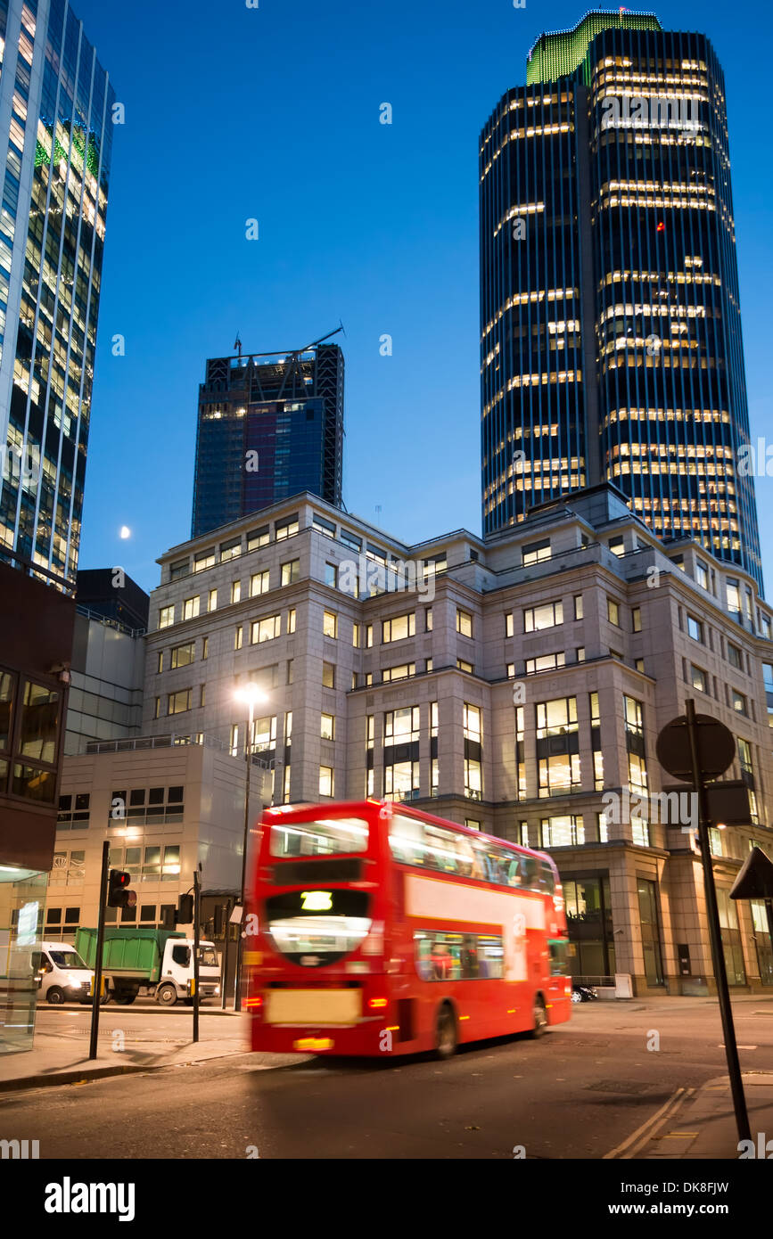 Old london bus night hi-res stock photography and images - Alamy