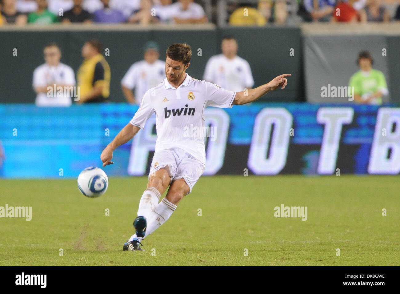 July 23, 2011 - Philadelphia, Pennsylvania, U.S - Real Madrid midfielder Xabi Alonso (14) with the ball. Real Madrid defeated the Philadelphia union 2-1, in a MLS friendly match, part of the World Football Challenge. Being played at Lincoln Financial Field in Philadelphia , Pennsylvania (Credit Image: © Mike McAtee/Southcreek Global/ZUMAPRESS.com) Stock Photo