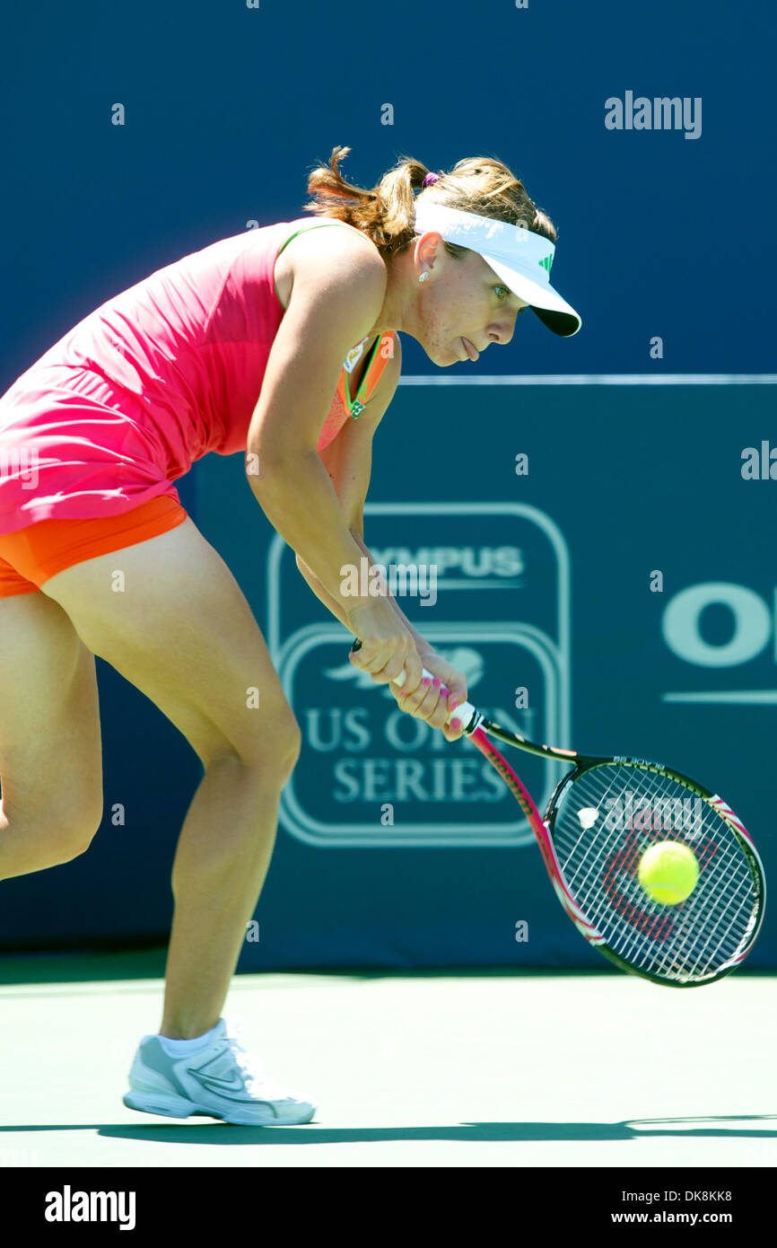 July 26, 2011 - Stanford, California, U.S - Simona Halep (ROU) competes  during first round play at the Bank of the West Classic at the Taube Family  Tennis Center in Stanford, CA.