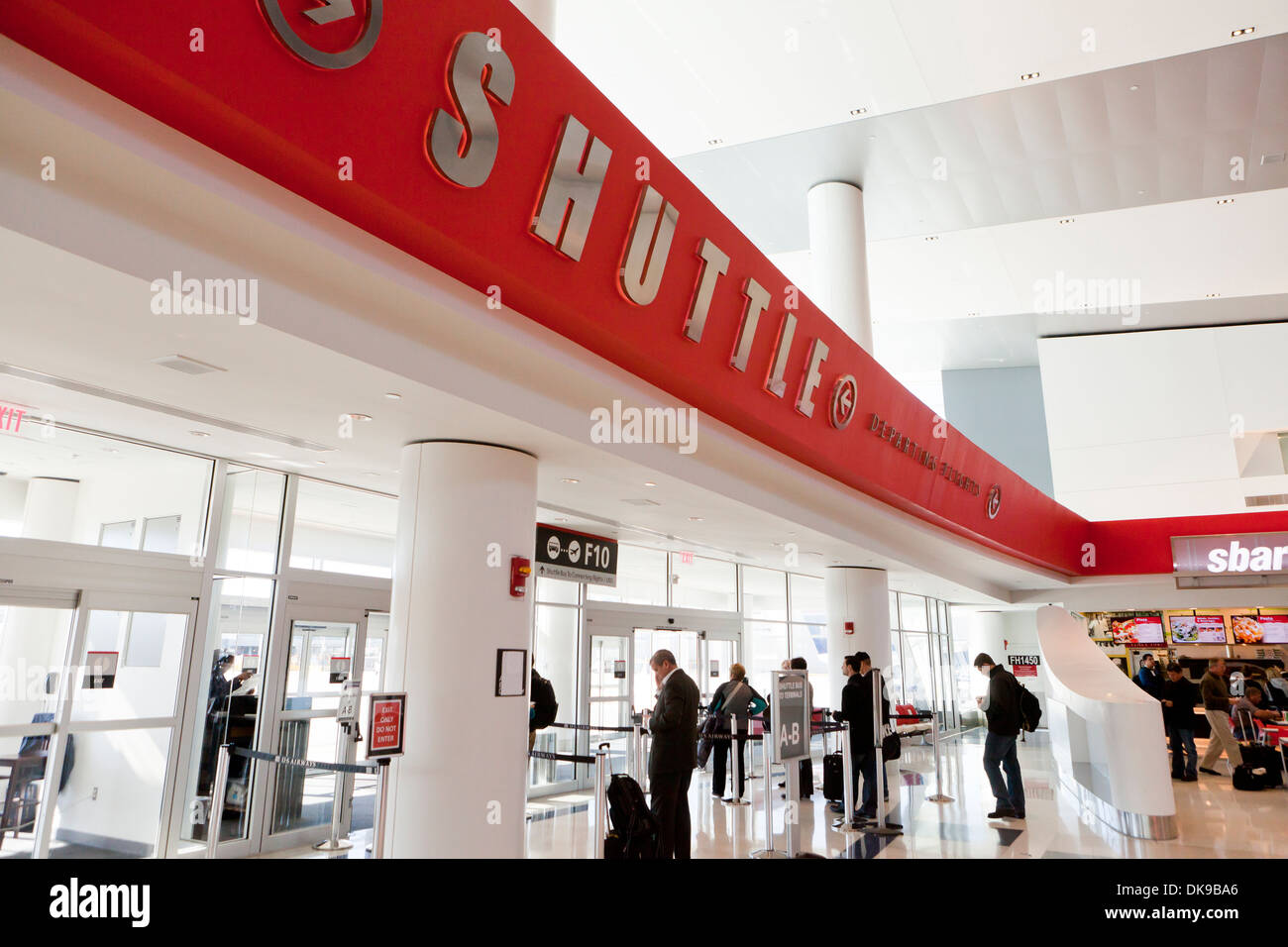 Airport shuttle station Philadelphia International Airport (PHL