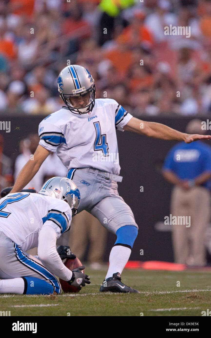 Detroit Lions QB kicker Jason Hanson and holder Nick Harris (R) celebrate a  46 yard field goal in the second quarter against the Oakland Raiders at  McAfee Coliseum in Oakland, California on