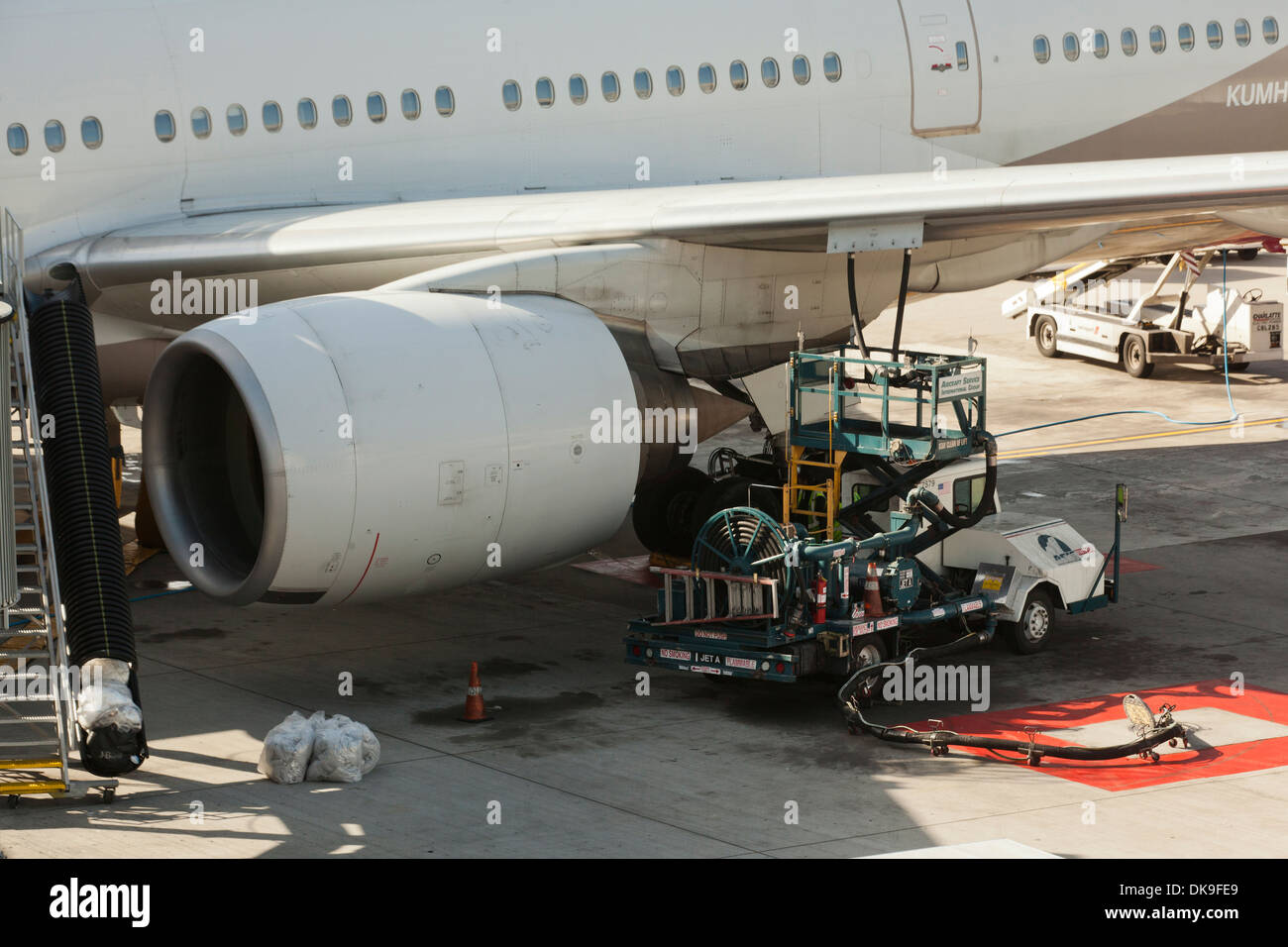 Jet airliner refueling - San Francisco International Airport (SFO) - San Francisco, California USA Stock Photo