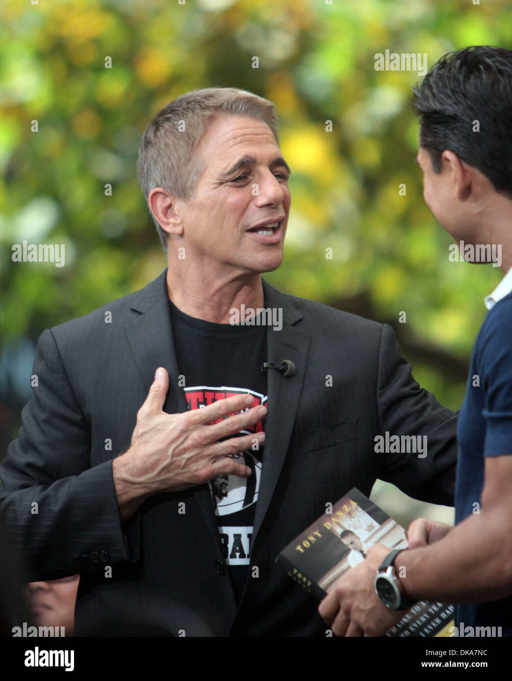 Tony Danza Celebrities at Grove to appear on entertainment news show
