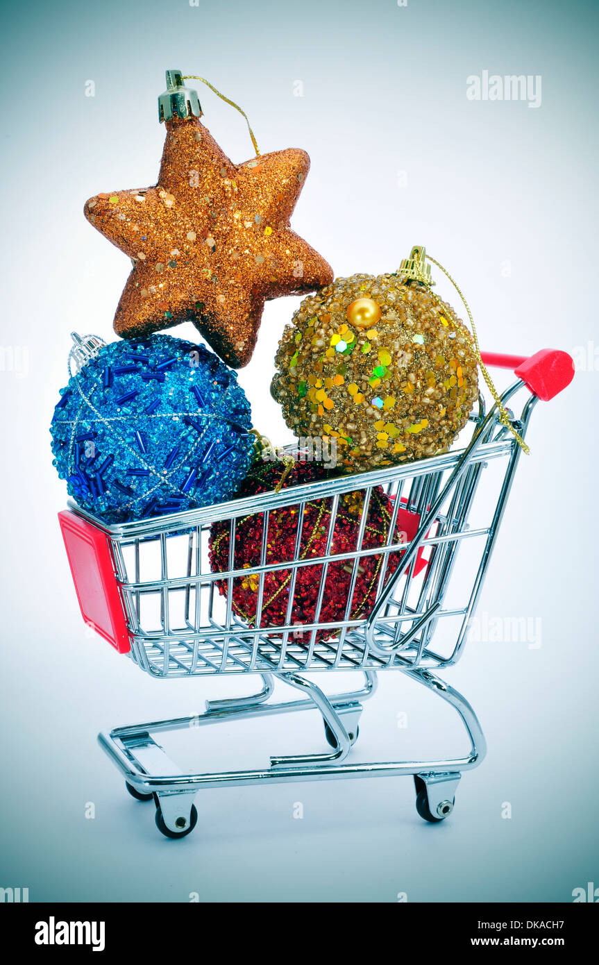 Shopping Cart Christmas Ornament 