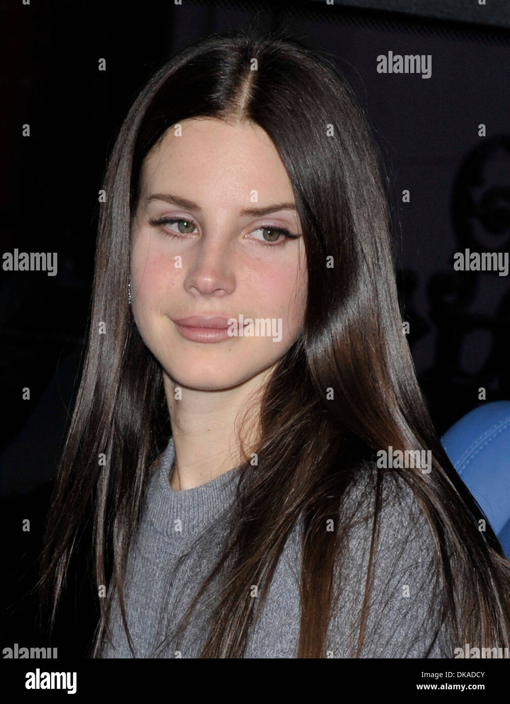 A casually dressed Lana Del Rey leaves her her hotel in London London England - 18.09.12 Stock Photo