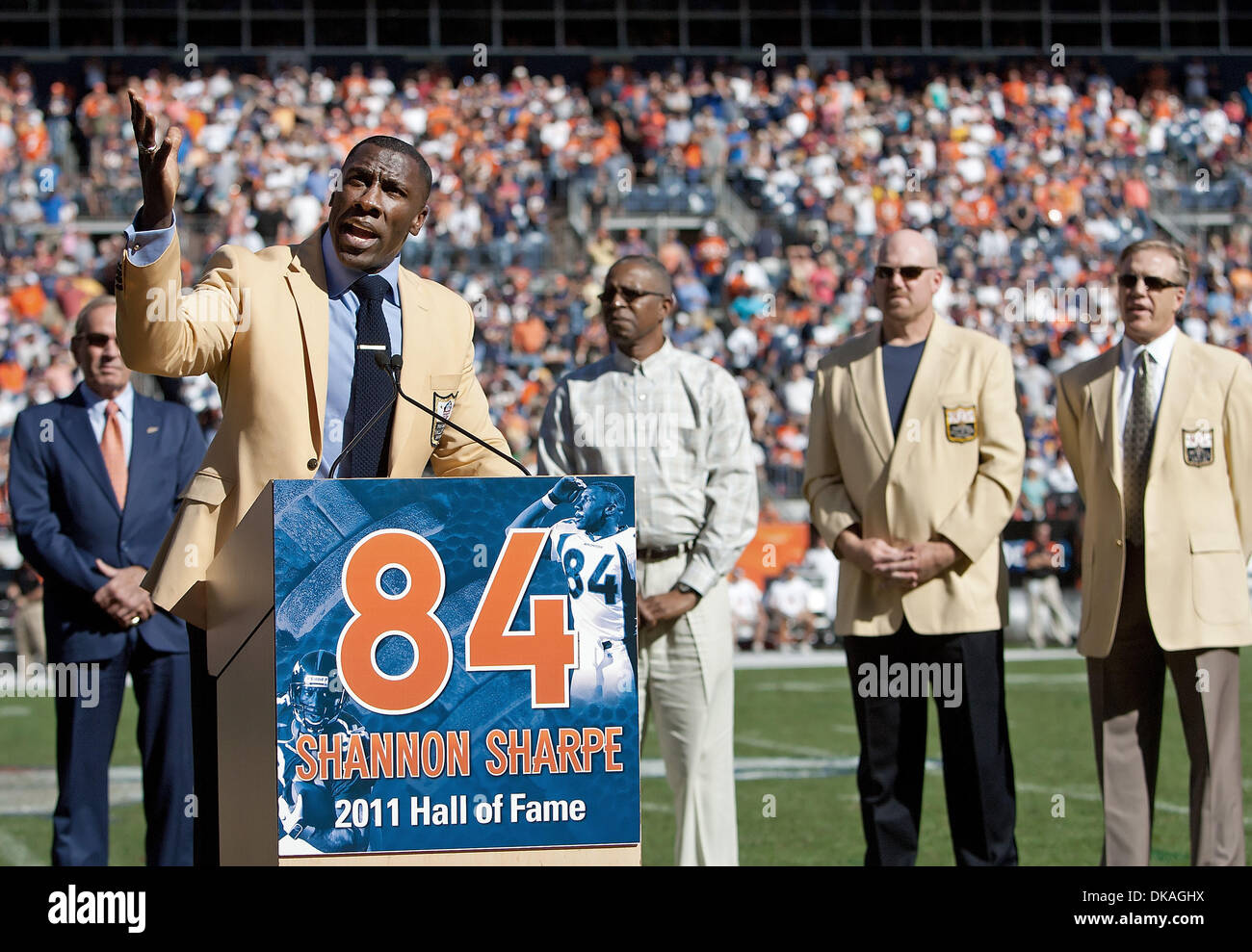 Shannon sharpe broncos hi-res stock photography and images - Alamy