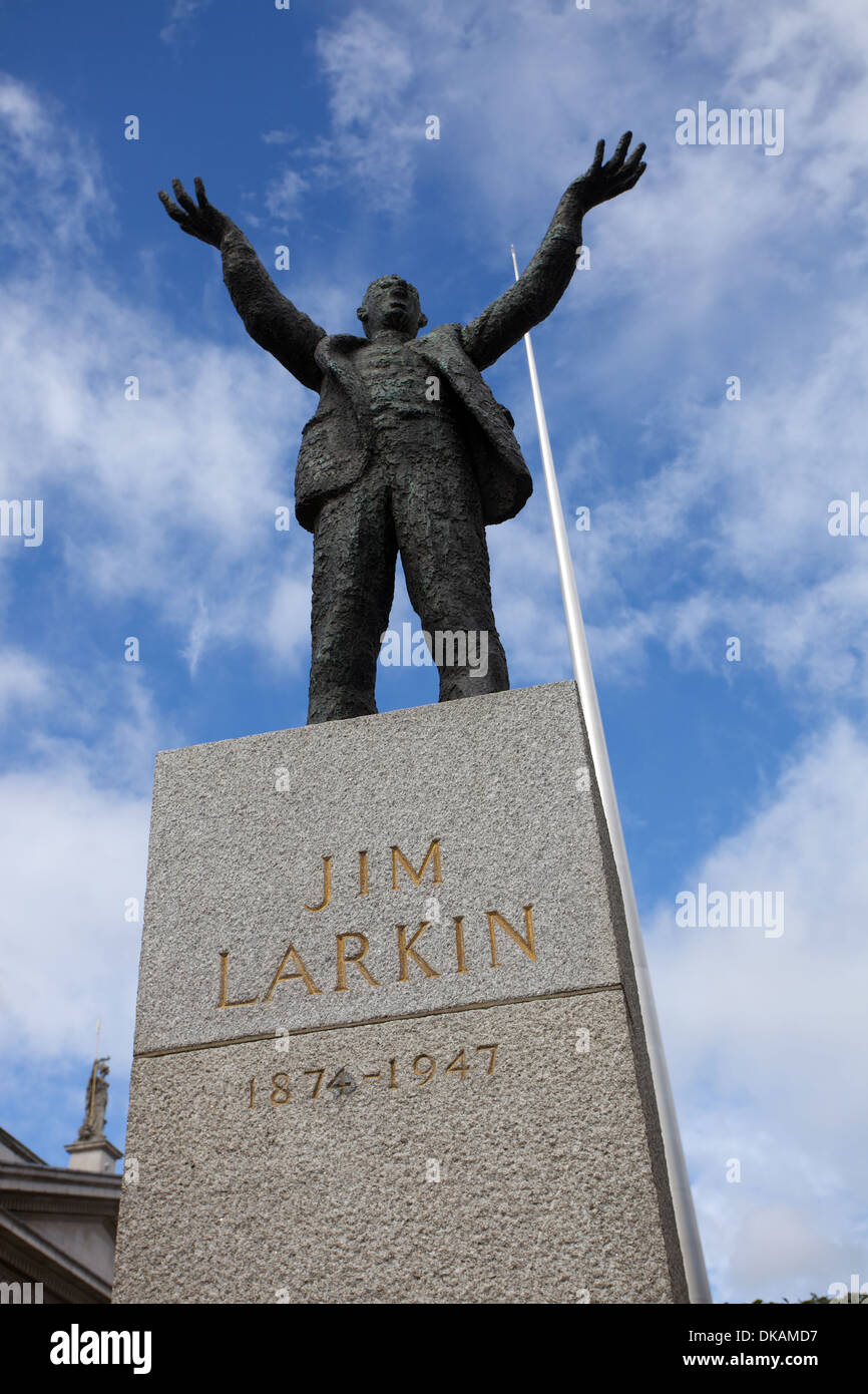 Statue of Jim Larkin in Dublin city, Ireland Stock Photo Alamy