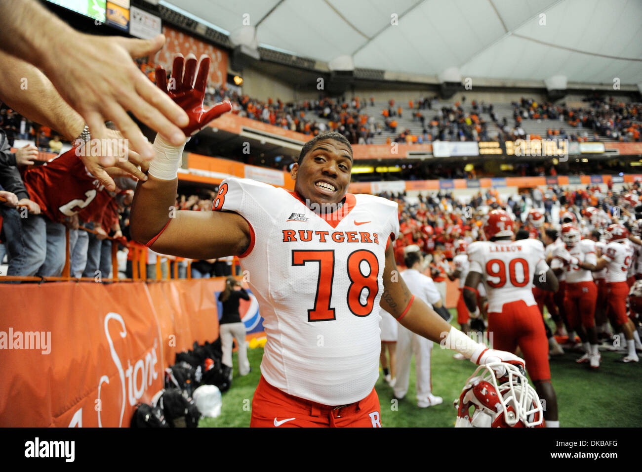 Syracuse football fans hi-res stock photography and images - Alamy