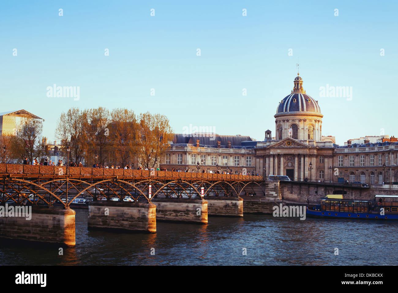 Pont des arts at night in paris hi-res stock photography and