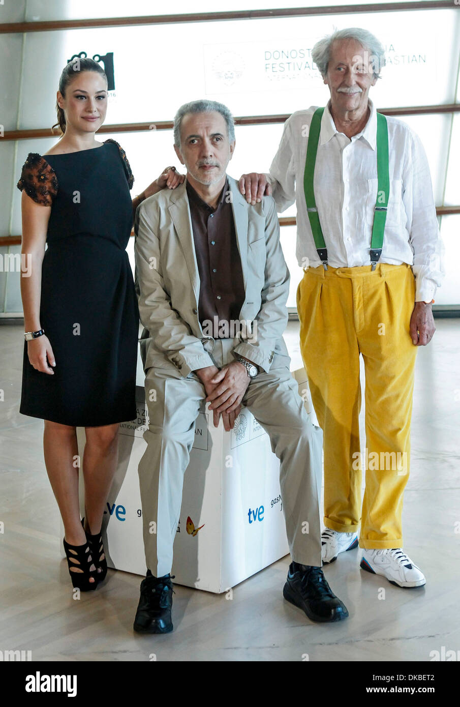Spanish Actress Aida Folch Director Fernando Trueba and French Actor Jean Rochefort 'El artista y la modelo' photocall at Stock Photo