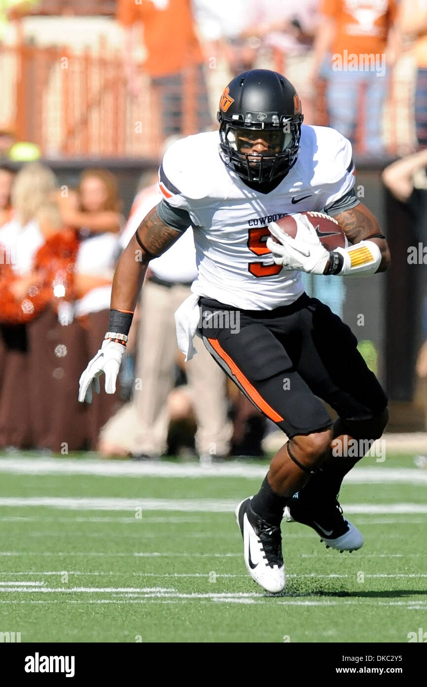 Oct. 15, 2011 - Austin, Texas, U.S - Oklahoma State Cowboys wide receiver Josh  Stewart (5) makes the reception during first half action between the #6 Oklahoma  State Cowboys and #22 Texas