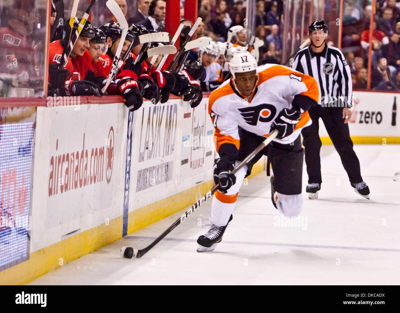 Oct. 18, 2011 - Ottawa, Ottawa, Canada -  Philadelphia forward, Wayne Simmonds(17), during action between the Senators and Flyers in Ottawa, Ontario, Canada. (Credit Image: © Leon Switzer/Southcreek/ZUMAPRESS.com) Stock Photo