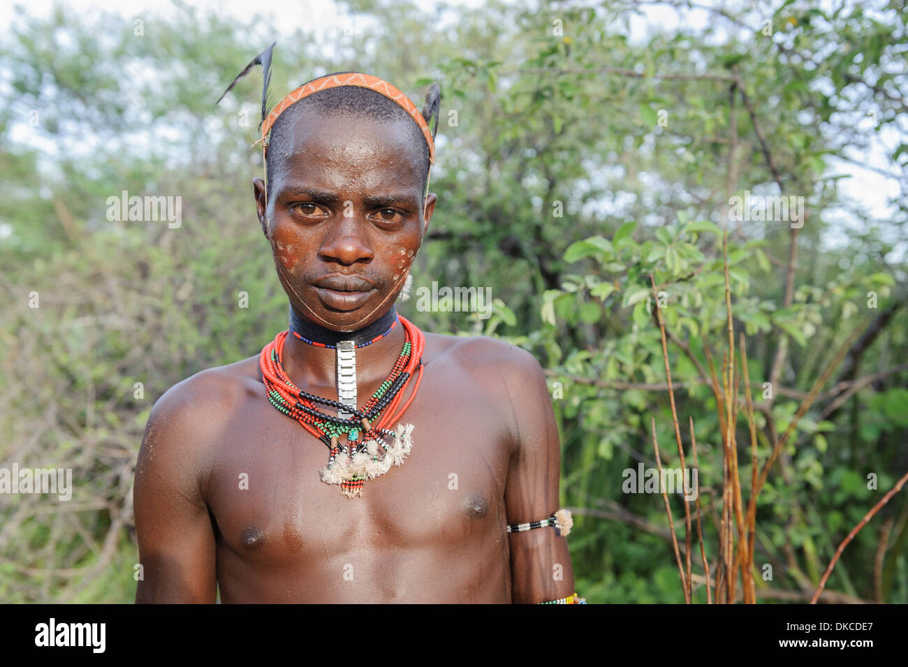 The men who completed their bull jumping ceremony withing the last few weeks are known as Maza. They are the ones in charge of whipping the women. Hamer tribe, Omo valley, Ethiopia Stock Photo