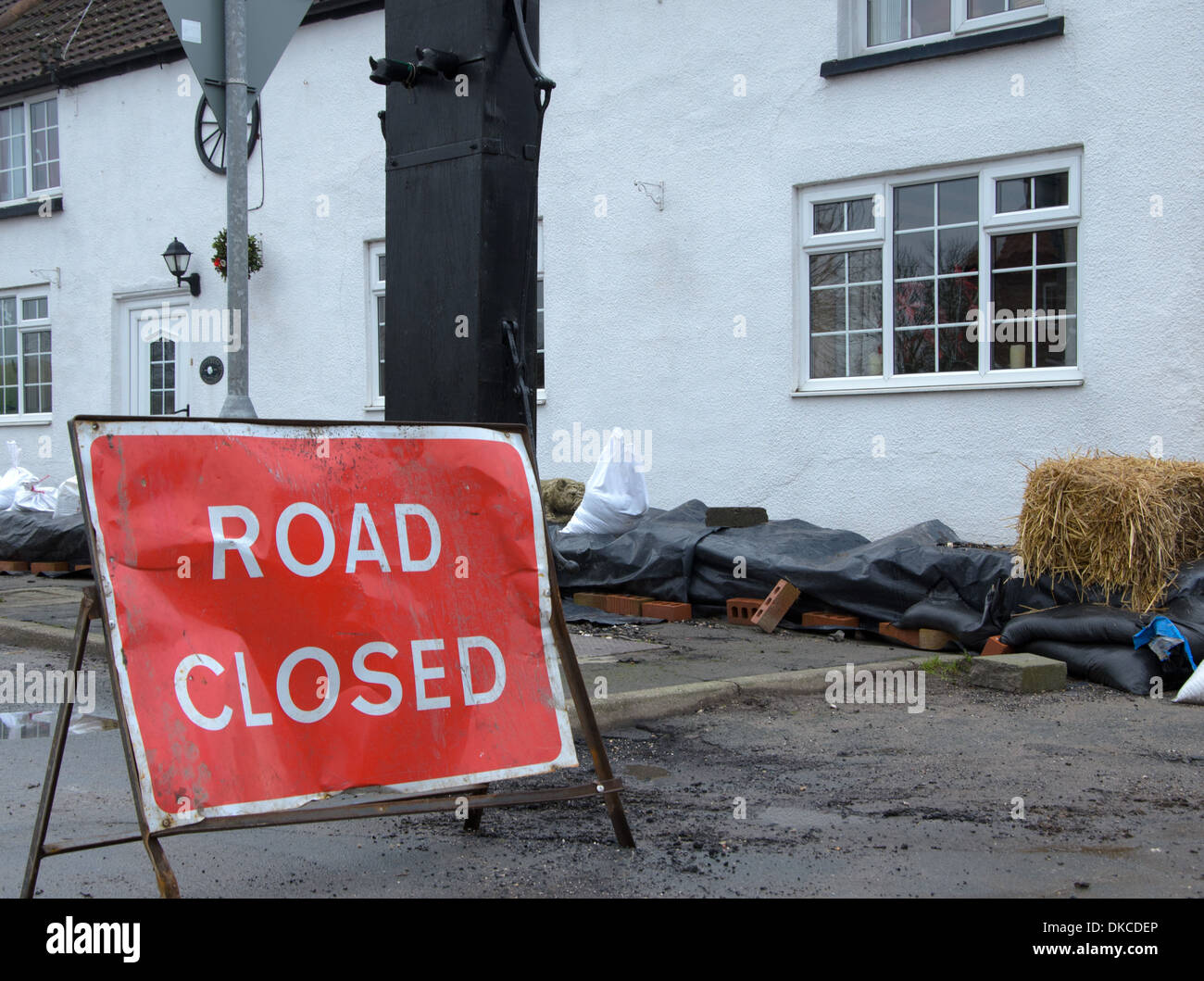 Road Closed Sign following flooding Stock Photo