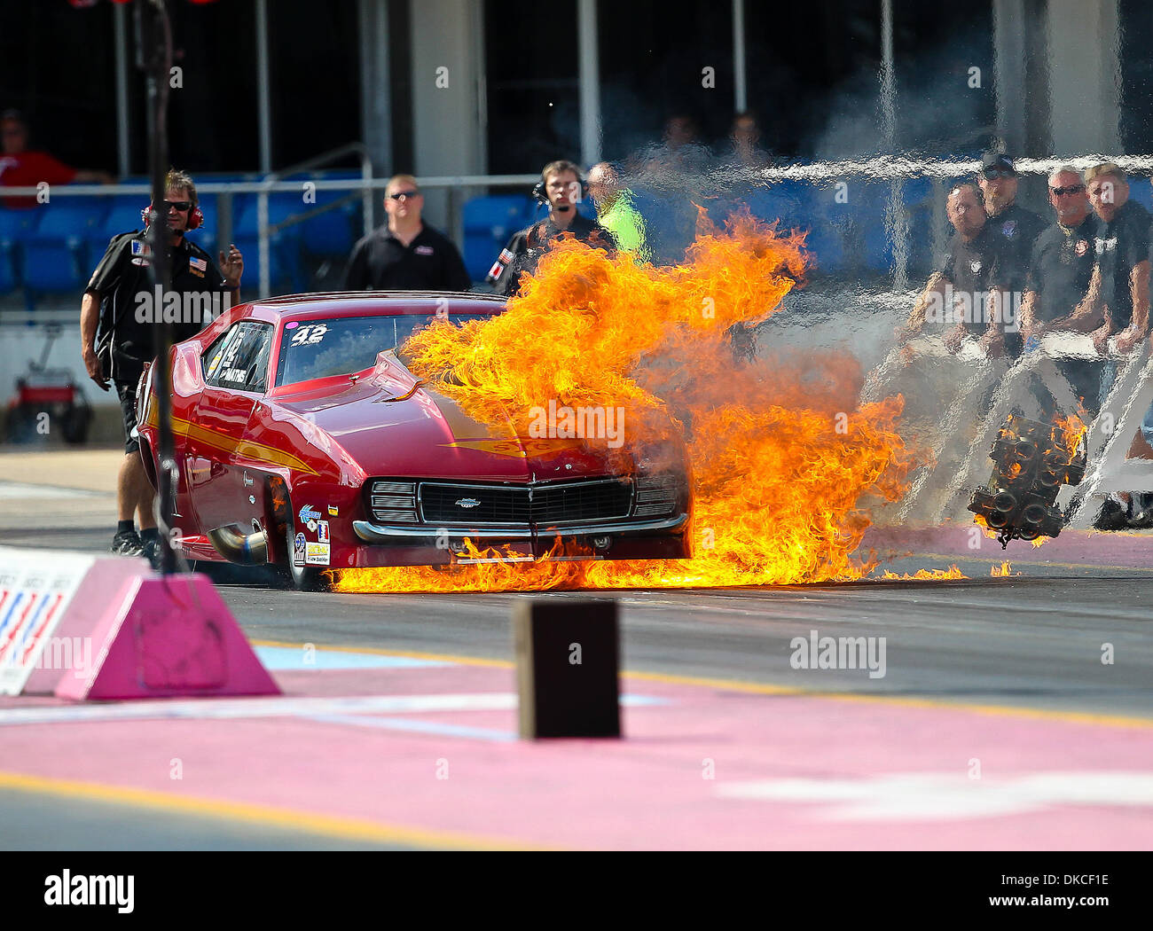 Pro mod cars drag racing hires stock photography and images Alamy