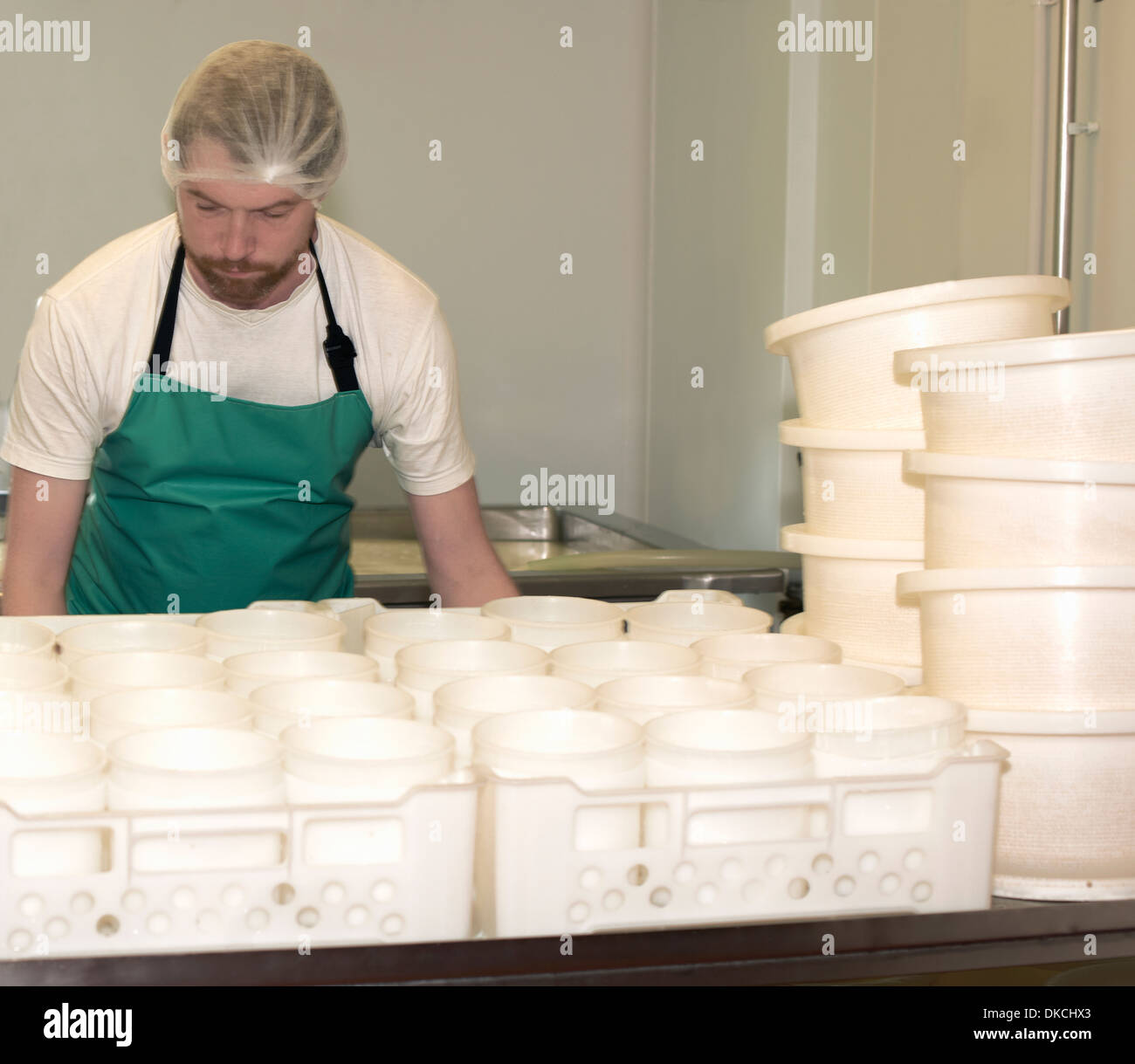 English cheese making hi-res stock photography and images - Alamy