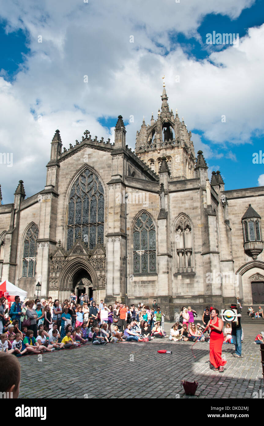 Saint Giles Cathedral, Edinburgh during the Fringe. Stock Photo