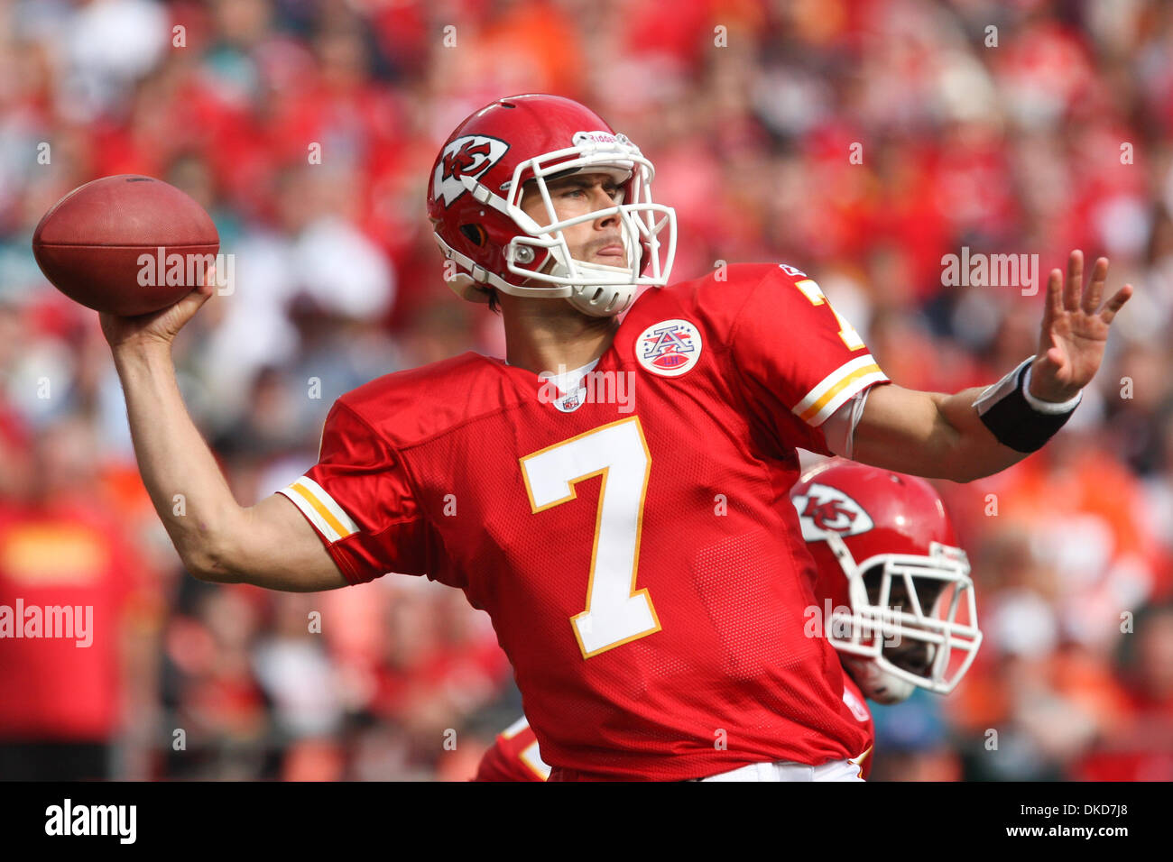 Kansas City Chiefs quarterback Matt Cassel (7) looks to pass during the  Cowboy's 26-20 victory over the Chiefs at Arrowhead Stadium. (Credit Image:  © Jacob Paulsen/Southcreek Global/ZUMApress.com Stock Photo - Alamy