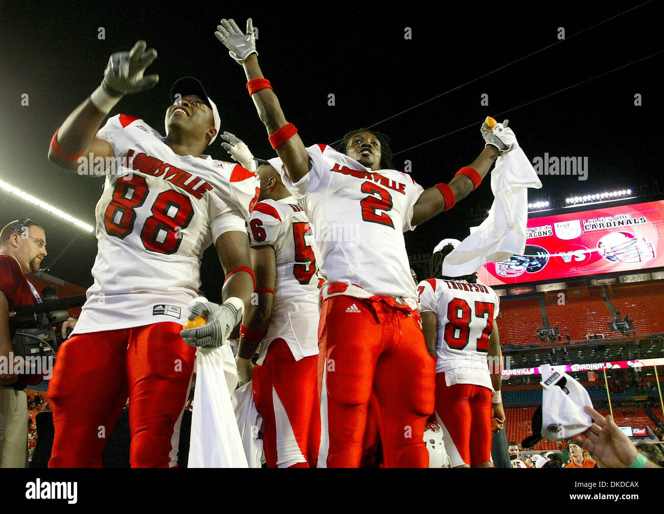 U of l cardinals hi-res stock photography and images - Alamy