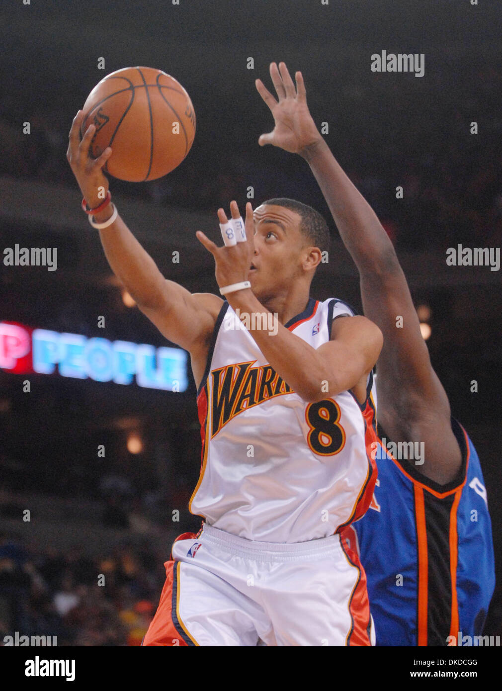 Golden State Warriors Monta Ellis goes up for the shot over New York Knicks  Zach Randolph in the 1st quarter of their  game at Oracle Arena in Oakland Calif., Sunday, January 27, 2008. (Bob Larson/Contra Costa Times/ZUMA Press) Stock Photo