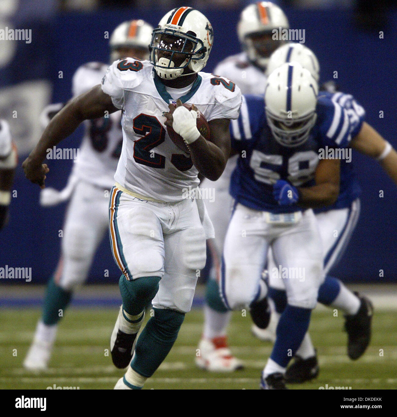 Ronnie brown hi-res stock photography and images - Alamy